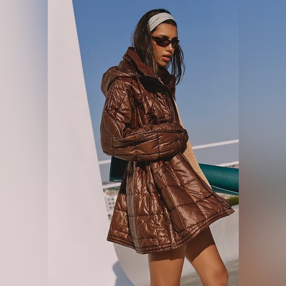 NWT Patricia Packable Poncho Puffer by FP Movement - Picture 3 of 5